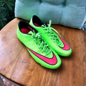 Nike Mercurial Indoor Soccer Poison Green